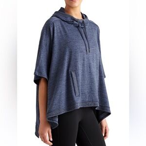 ATHLETA BLISSFUL PONCHO SIZE MEDIUM